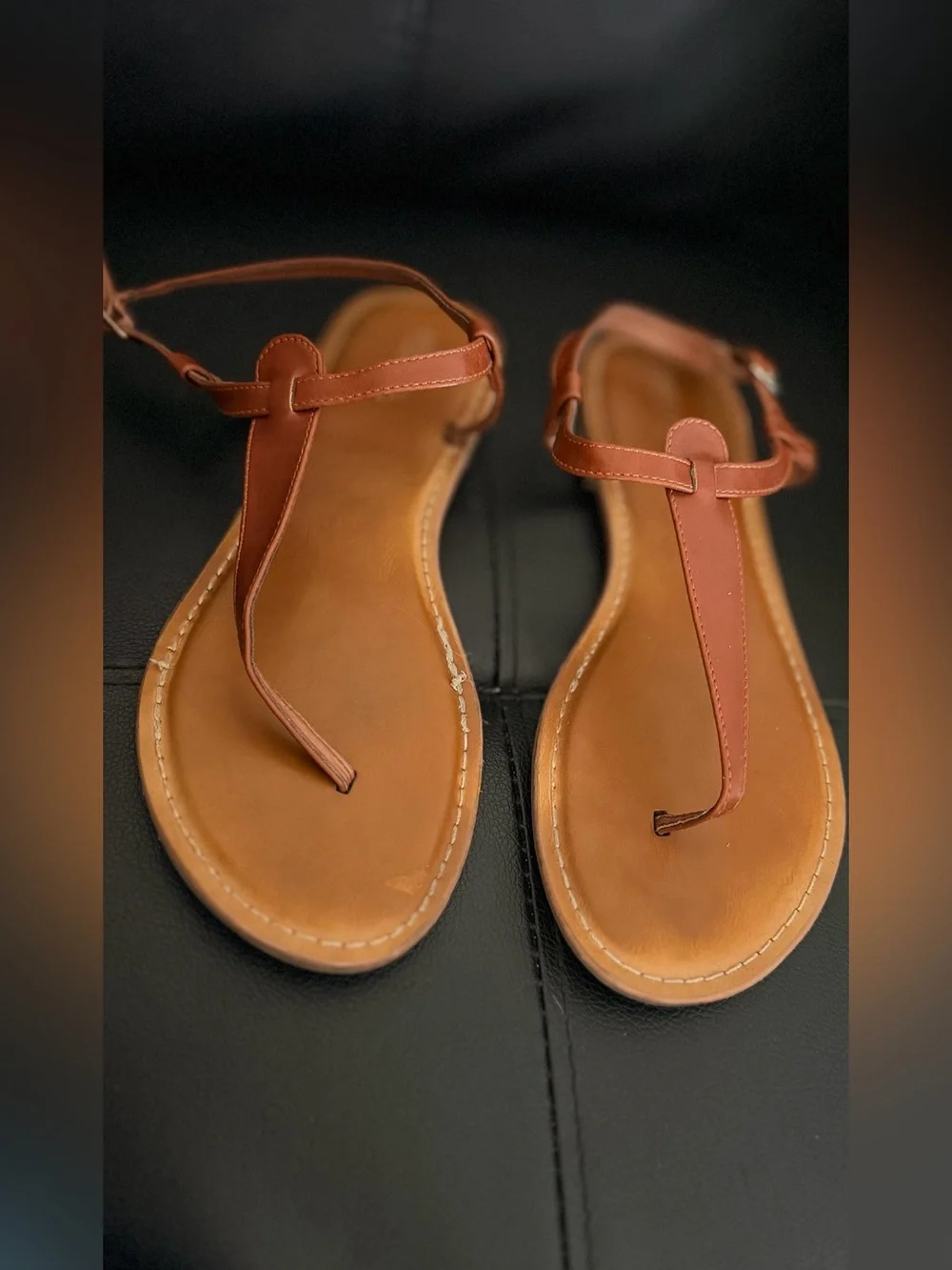 MICHAEL SHANNON Women’s Brown Leather T-Strap Sandals SIZE 11